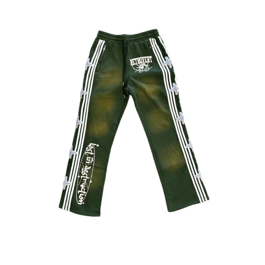 STUDDED DESTRUCTION PANTS