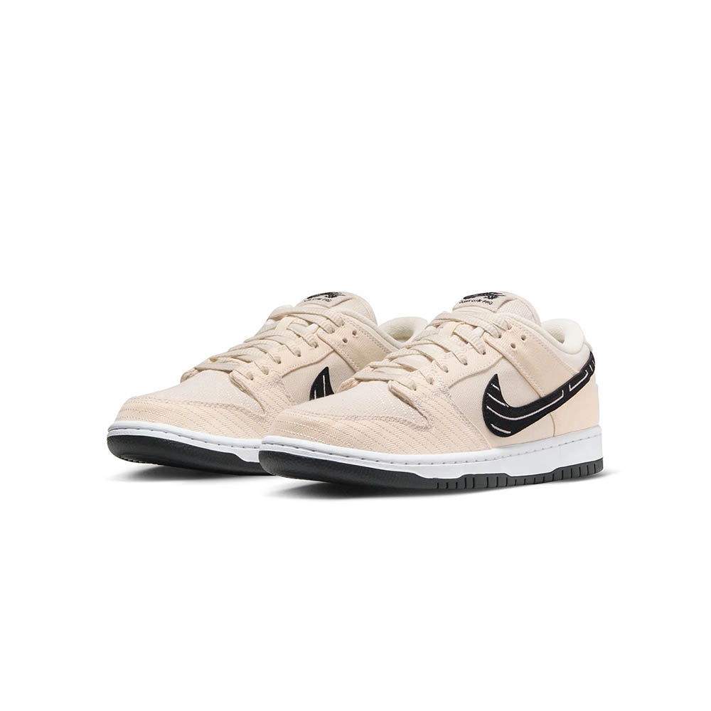 NIKE SB DUNK LOW “ALBINO & PRETO”